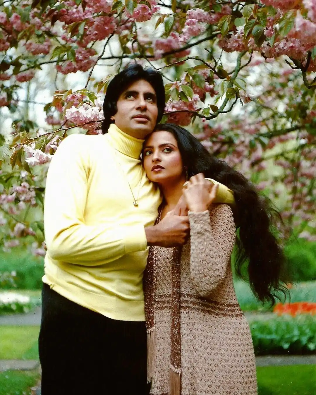 Dekha Ek Khwaab To Yeh Silsile Hue – Silsila – Piano Notations